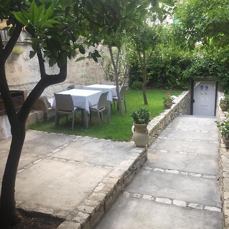 דירות House Garden מודיקה מראה חיצוני תמונה
